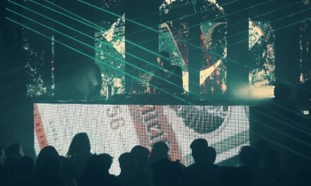 ¡Martt & Neo se estarán presentando en la Fabrica de Arte Cubano el jueves 17 de abril y el domingo 20 de abril!